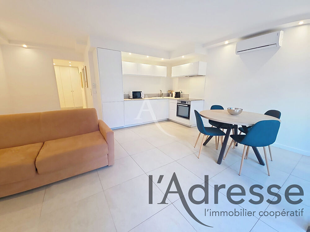 Vente Appartement COUP DE COEUR ! Magnifique 2 pièces avec jardin de 75m² à CANNES PALM BEACH ! Cannes