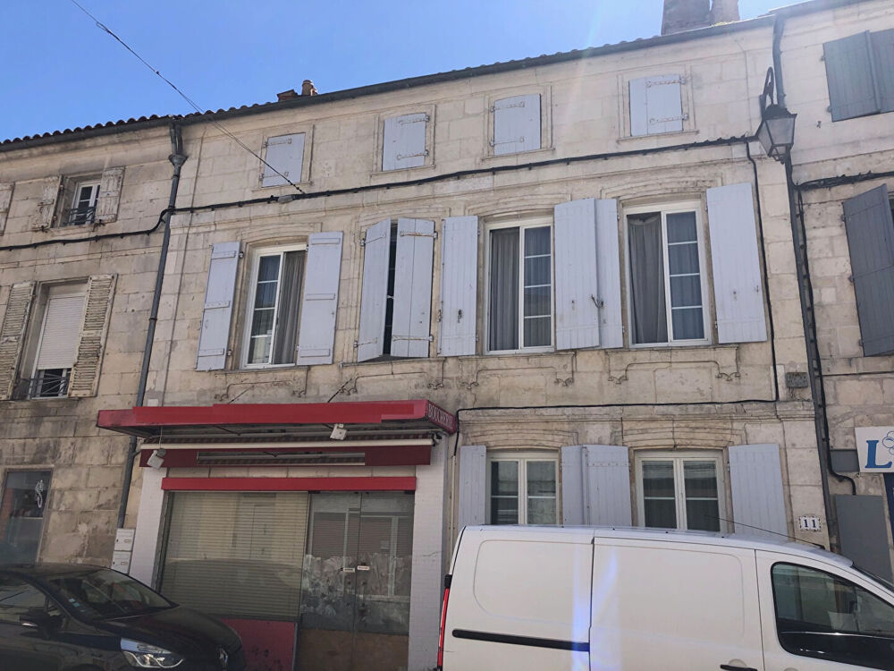 Vente Maison Maison 5 pièces à vendre à Tonnay Charente - Réf 3523 Tonnay charente