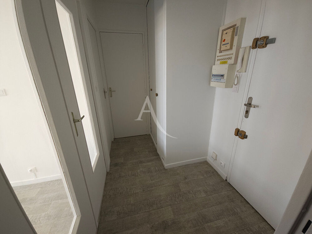 Location Appartement Appartement Crosne 1 pièce(s) 34 m2 Crosne