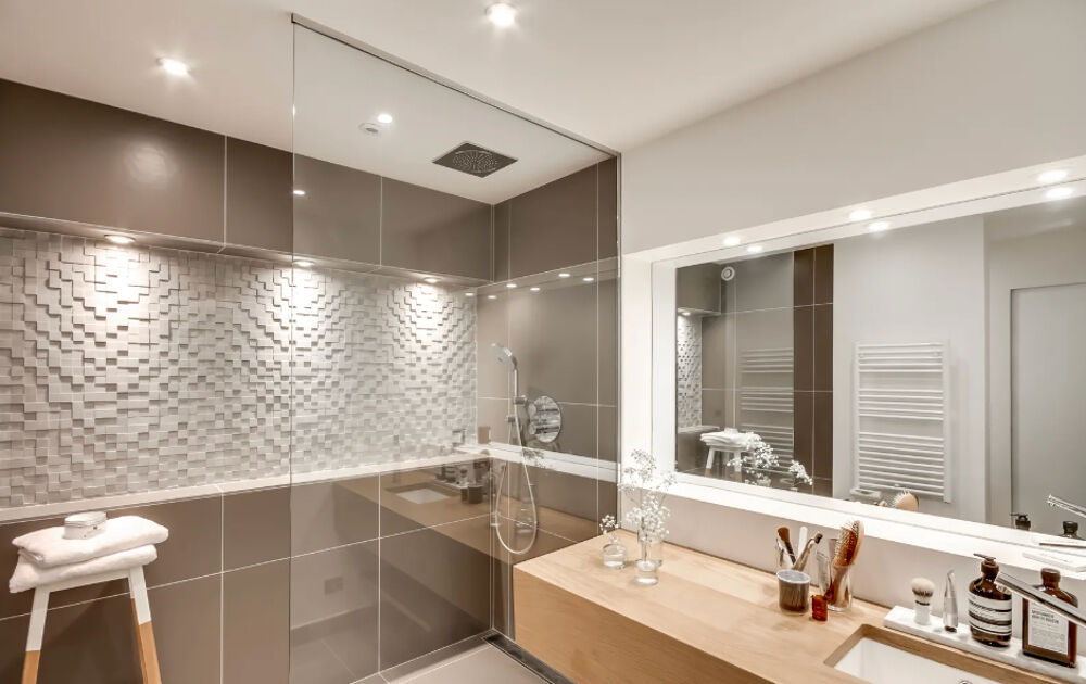 BEAU 3 PIÈCES - BONNE DESSERTE - COMMODITES - MELUN (77)