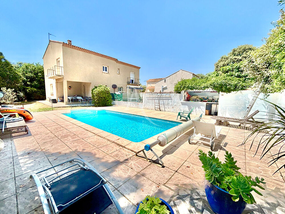 Villeveyrac, villa de 152m2 avec garage et piscine