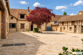  Villa à vendre 10 pièces 760 m²