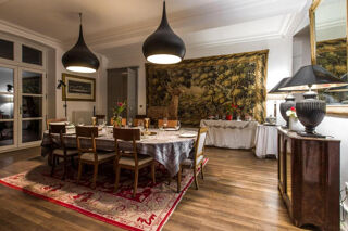  Villa à vendre 15 + pièces 750 m²