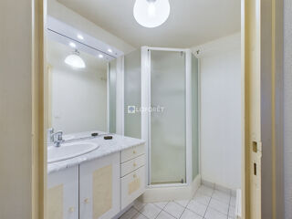  Appartement à louer 2 pièces 53 m²