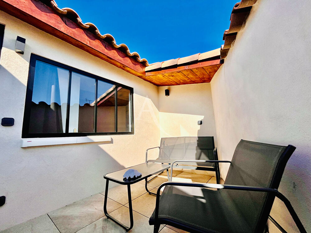 Location Maison MÈZE CENTRE - Maison de ville d'exception - T3 meublée avec terrasse tropézienne Meze