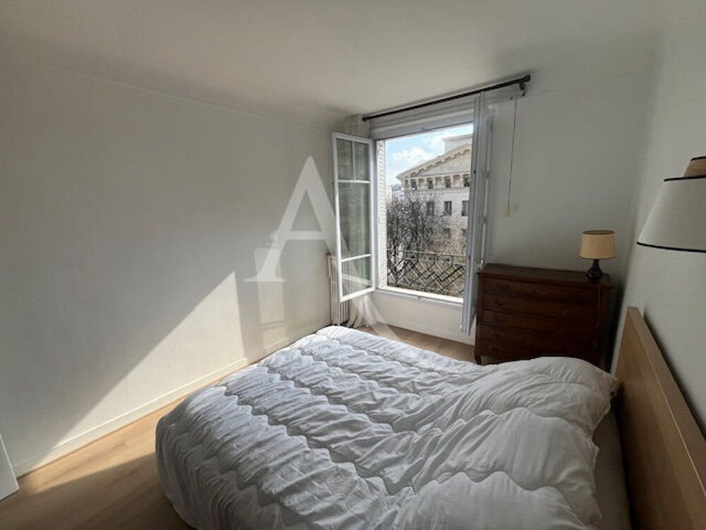 Location Appartement Beau 2 pièces sans vis-à-vis, baigné de soleil Paris 11