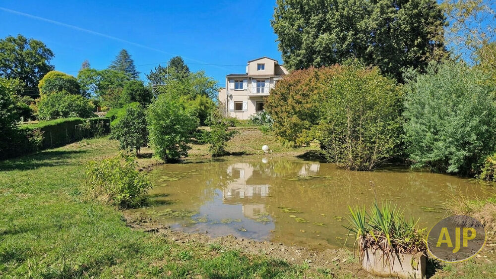 Maison Coup de Coeur + T2 et petit étang