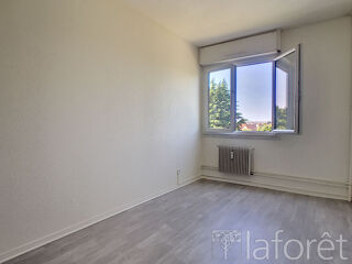  Appartement � louer 3 pi�ces 61 m�