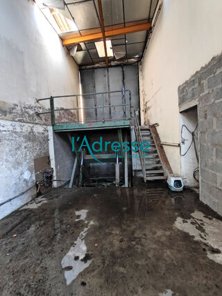  Maison à vendre 2 pièces 542 m²