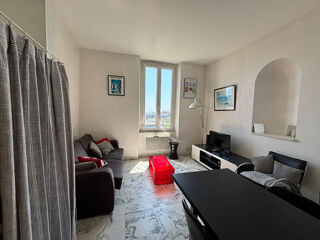  Appartement à louer 2 pièces 33 m²