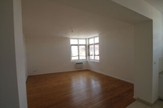  Appartement  louer 2 pices 62 m