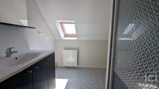  Appartement à louer 2 pièces 28 m²