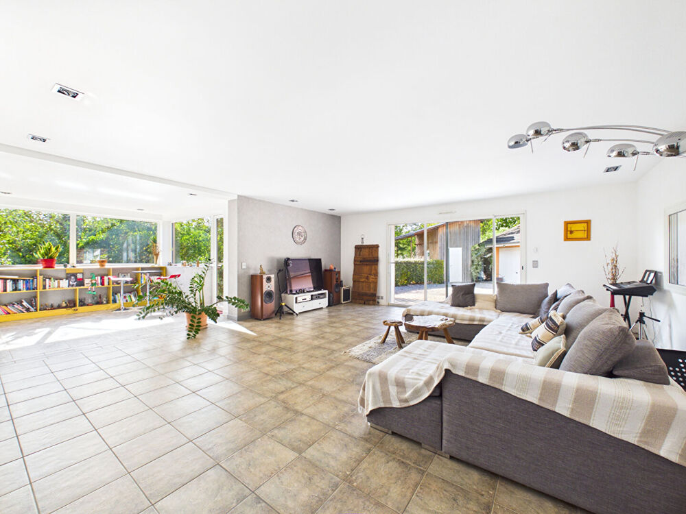 Maison d'exception de 230 m2 avec piscine chauffée