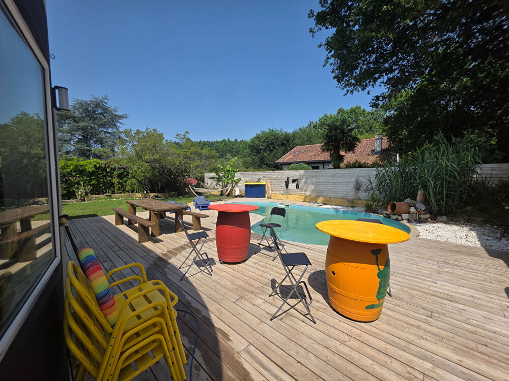 Maison 6 pièces 217 m² · à Dax · 217 m² · 449 900 €