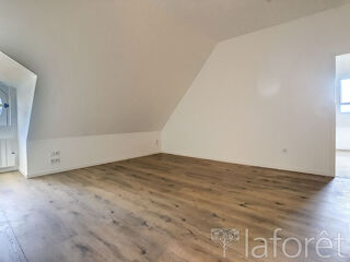  Appartement à louer 2 pièces 47 m²