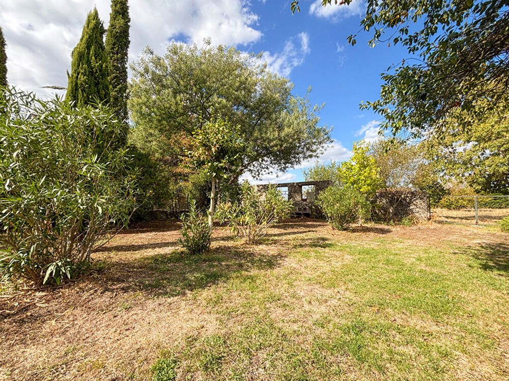 Vente Maison A VENDRE / ANGERS - Propriété d'exception de 246 m² avec 5 studios et terrain de 3 700 m² ! Angers