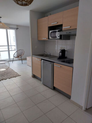  Appartement à louer 1 pièce 36 m²