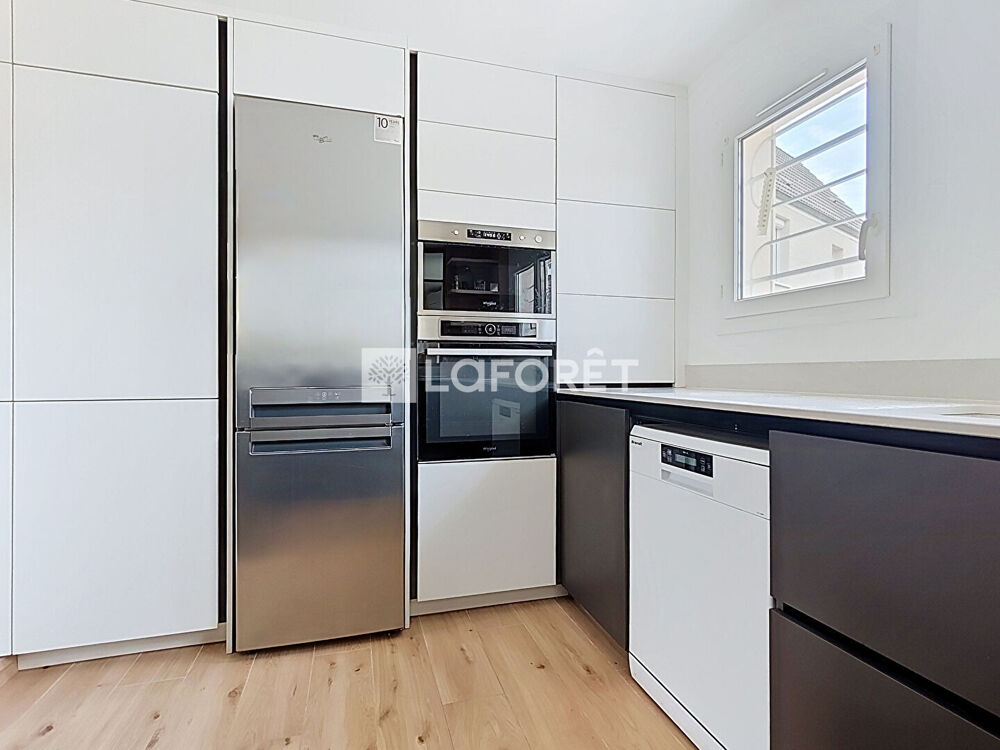 Location Maison Maison meublée Noiseau 7 pièces 124 m2 - 6 chambres Noiseau