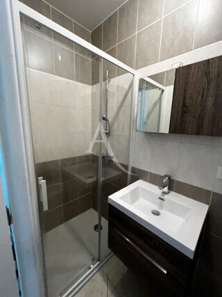  Appartement � louer 1 pi�ce 27 m�