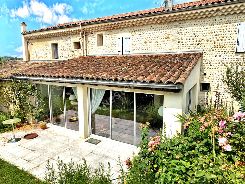Vente Maison Drôme : Ancien corps de ferme rénové avec piscine et parc arboré Loriol sur drome