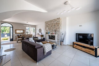  Maison � vendre 7 pi�ces 165 m�