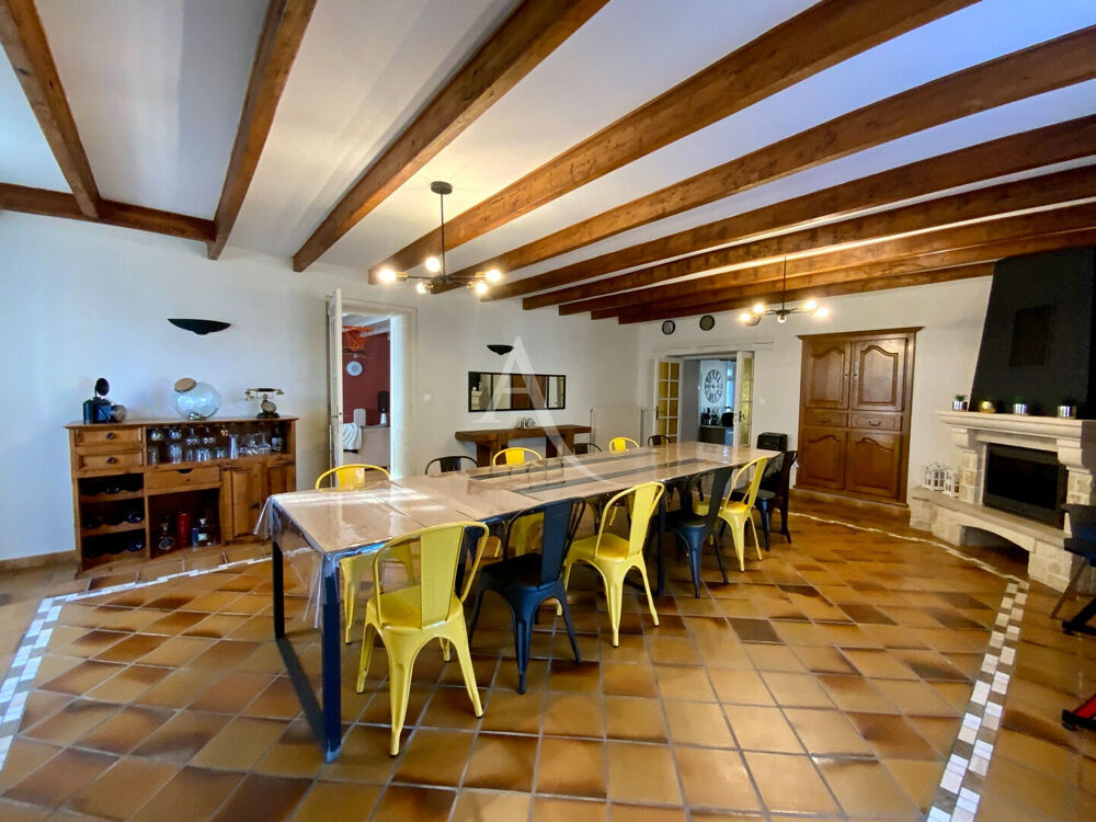 Vente Maison Maison  6 pièce(s) 200 m2 Mirambeau