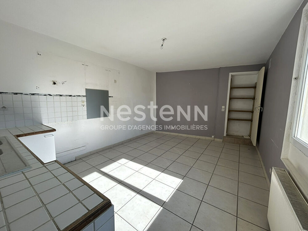 MAISON DE VILLE PLEIN CENTRE DE CHABRIS AVEC 2 CHAMBRES ET POSSIBILITÉ D'UNE 3ème (INDRE 36)