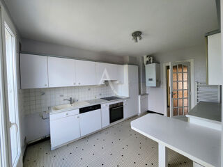  Appartement  vendre 4 pices 88 m