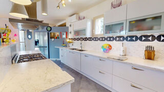  Maison � vendre 9 pi�ces 250 m�