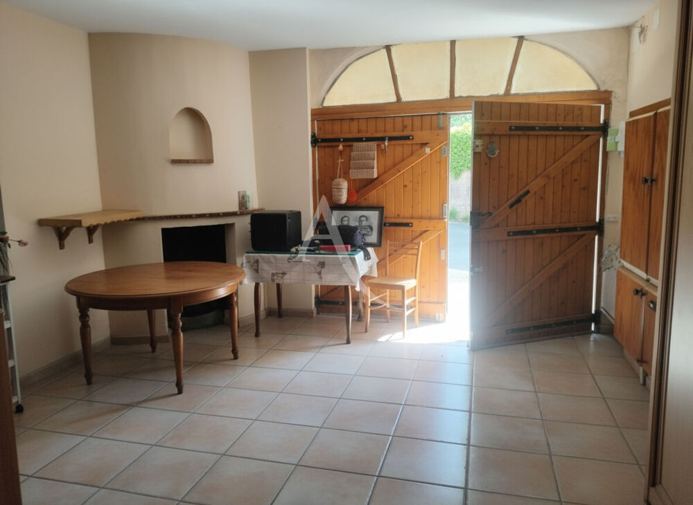 Maison 4 pièces 100 m² · à Montlaur · 100 m² · 107 000 €
