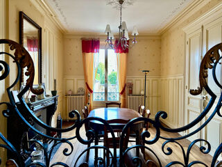  Maison  vendre 12 pices 300 m