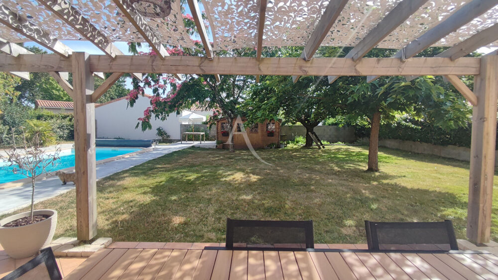 Maison Le Poire Sur Vie 4 pièce(s) 98 m2