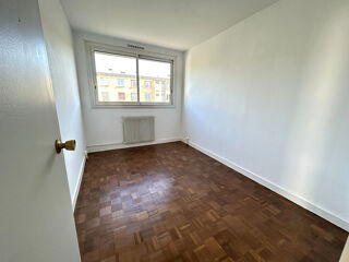  Appartement à louer 3 pièces 63 m²