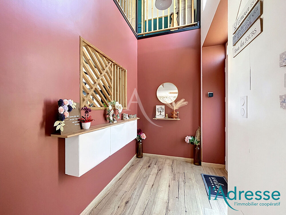 Maison 6 pièces 299 m² · à La Bigottiere · 299 m² · 369 000 €