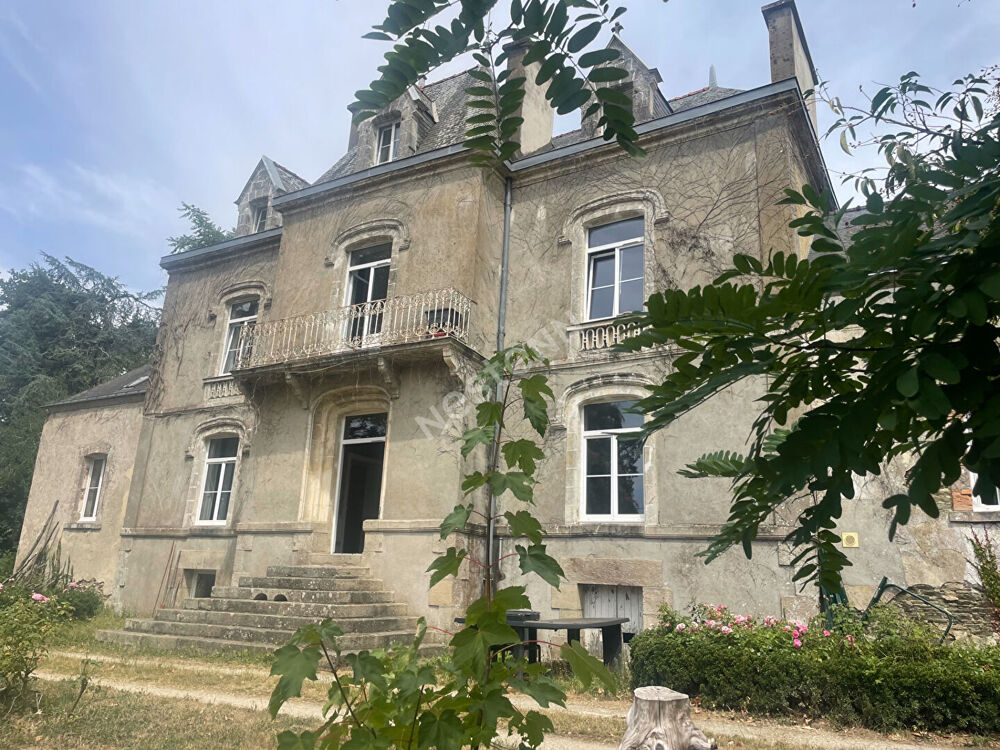 Propriété de 13 pièces à Ploërmel (56800)