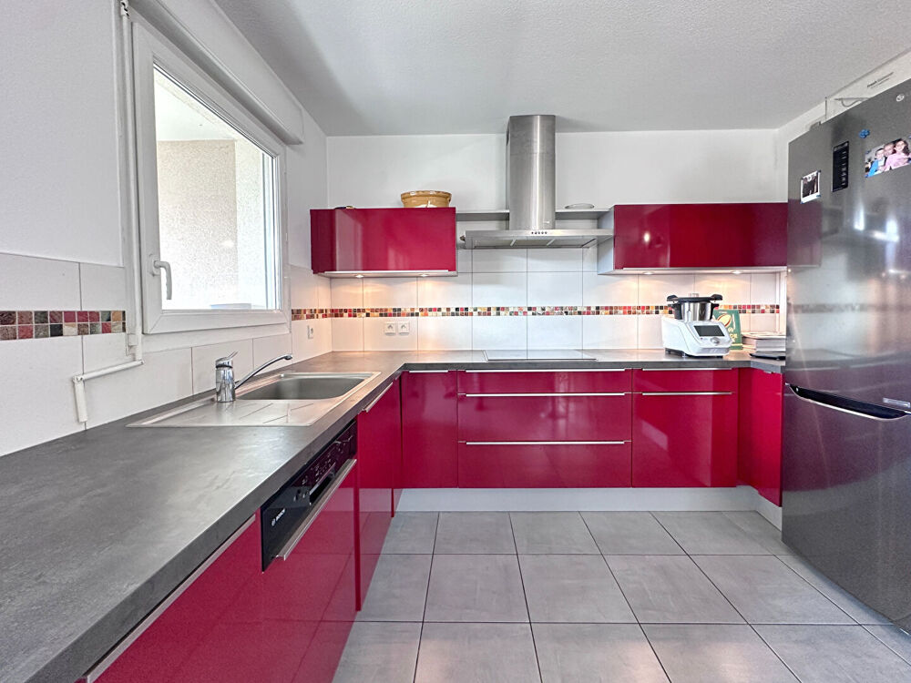 Vente Appartement Appartement 4 pièces - Traversant - Chambéry - 85m2 Chambery