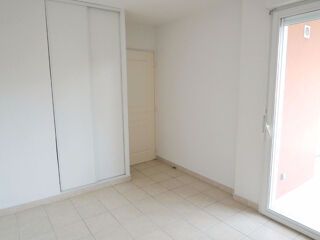  Appartement à louer 2 pièces 43 m²