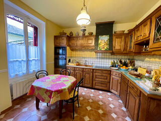  Maison � vendre 8 pi�ces 184 m�