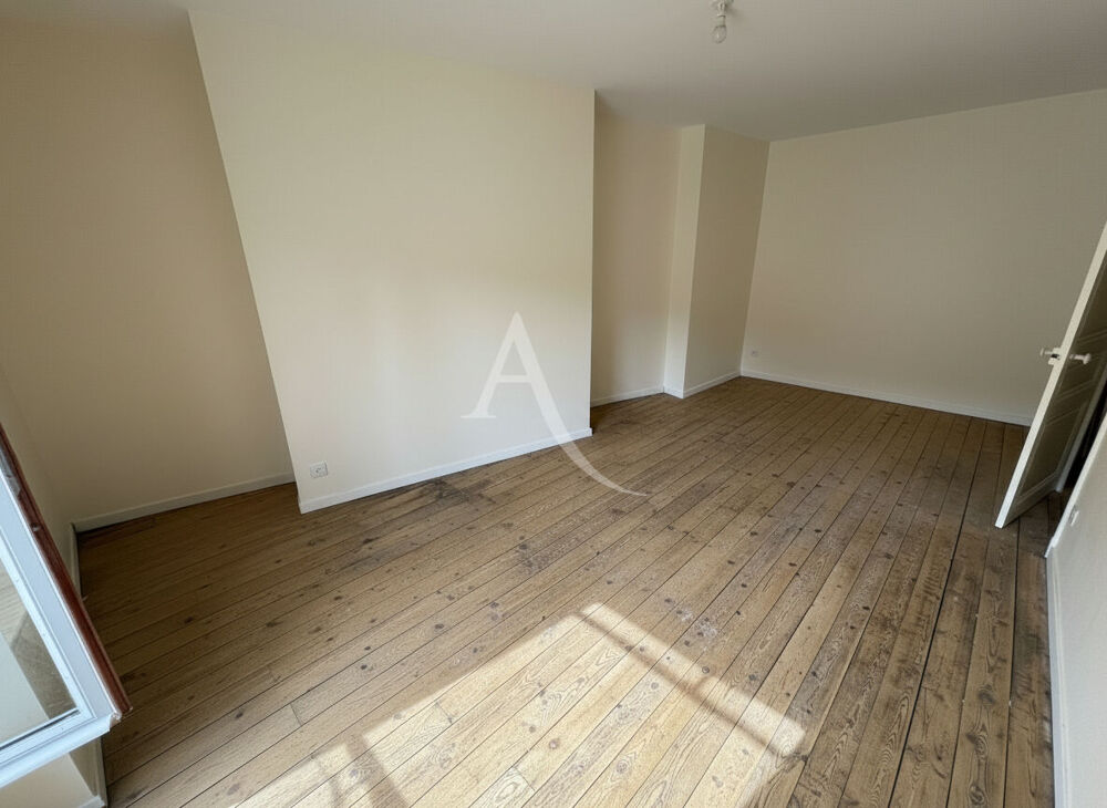Appartement Veuzain Sur Loire 4 pièce(s) 75 m2