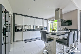  Maison  vendre 6 pices 174 m