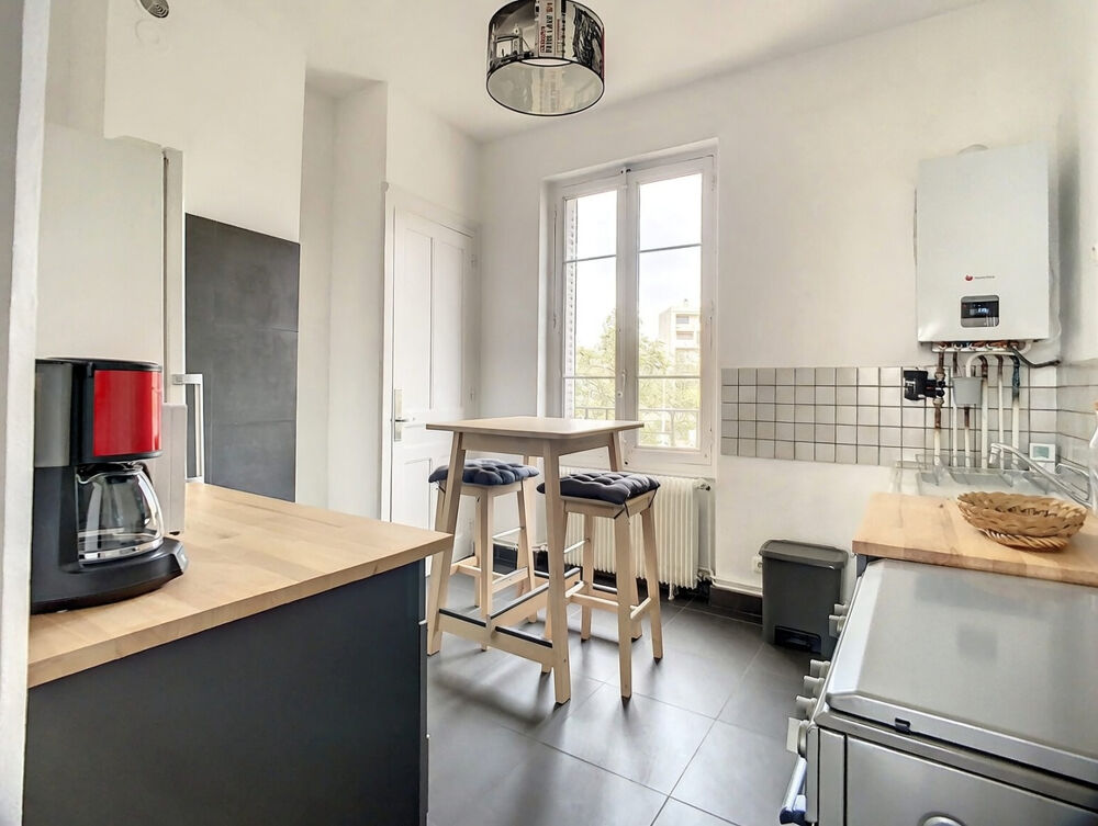 Location Appartement Lyon 8 - T2 Meublé  de 50 m2 Lyon 8