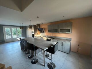  Maison � vendre 7 pi�ces 144 m�