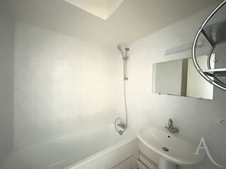  Appartement à louer 1 pièce 18 m²