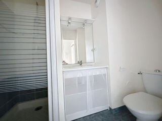  Appartement à louer 2 pièces 38 m²