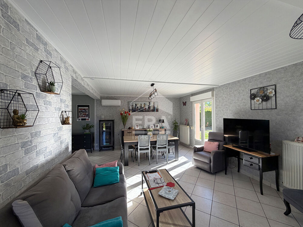 Vente Maison À VENDRE, MAISON AVEC LOGEMENT INDÉPENDANT DÉJÀ LOUÉ Valdahon