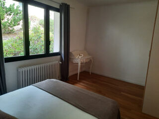  Appartement à louer 5 pièces 110 m²