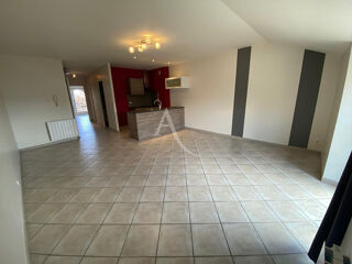  Appartement à louer 3 pièces 59 m²