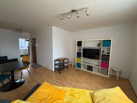   FLEURY-LES-AUBRAIS Appartement - 3 pièce(s) - 63 m²