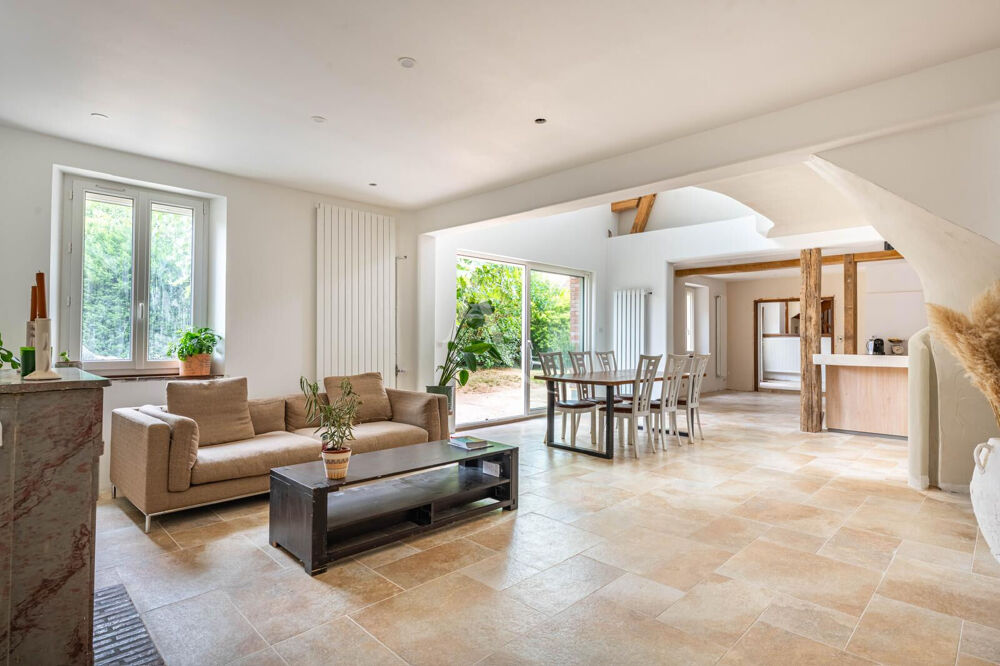 Longère rénovée 6 pièces 196 m² à Mainvilliers