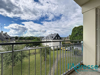  Appartement à louer 3 pièces 74 m²